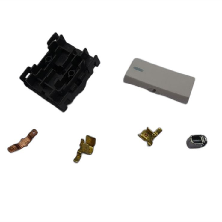 Características de procesamiento de piezas de estampado de metal.